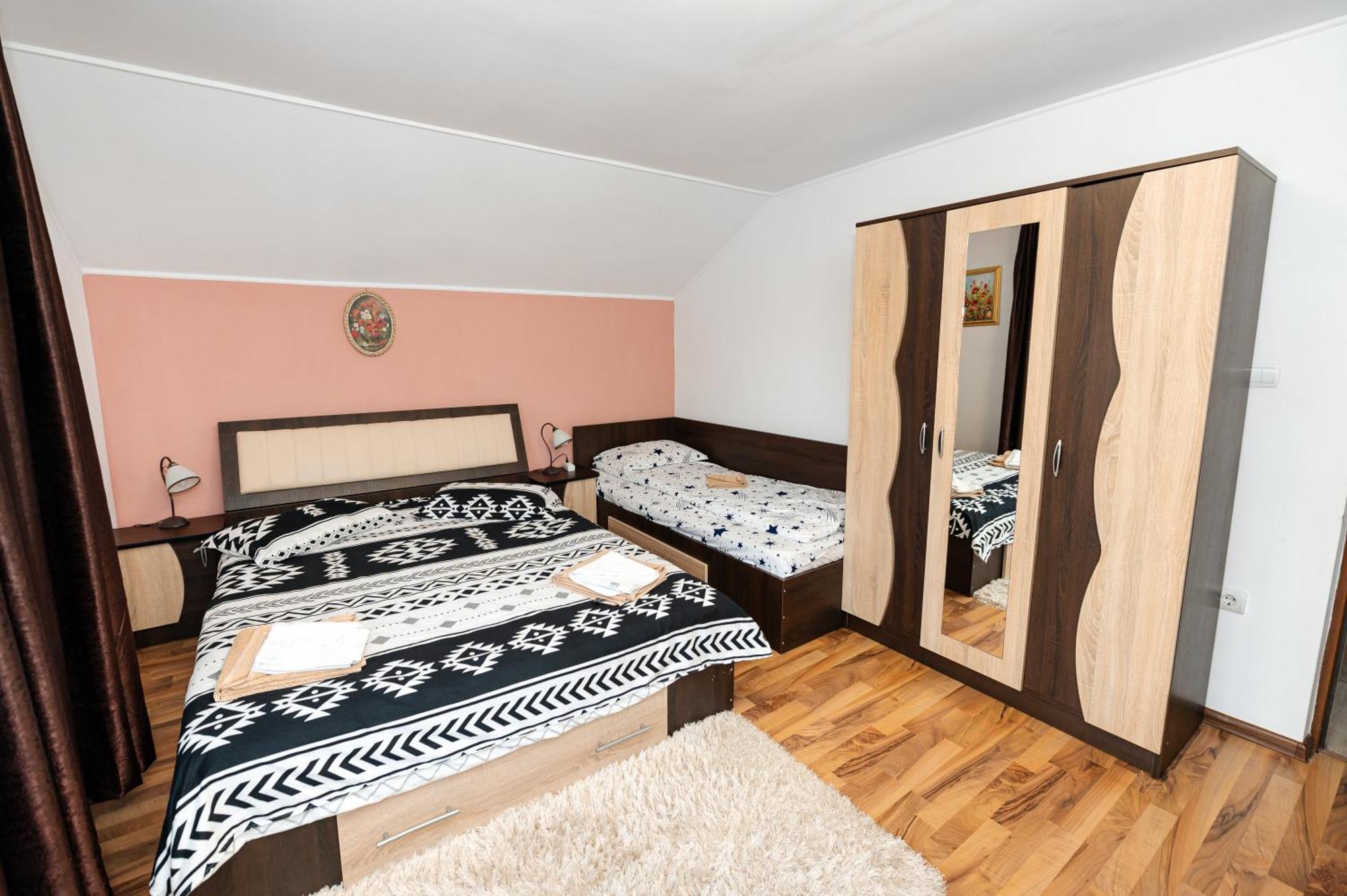 Casa Alex Calimanesti Ξενοδοχείο Εξωτερικό φωτογραφία